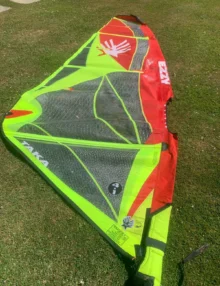 Ezzy Sails 4.1m Taka 5 windsurfing sail